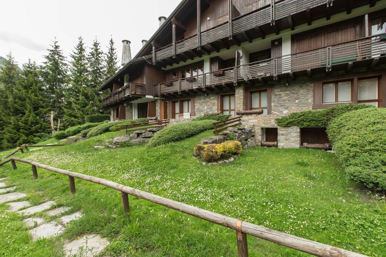 Joivy Superb Apartments For 6 With Mountain View And Garden In كورمايور المظهر الخارجي الصورة