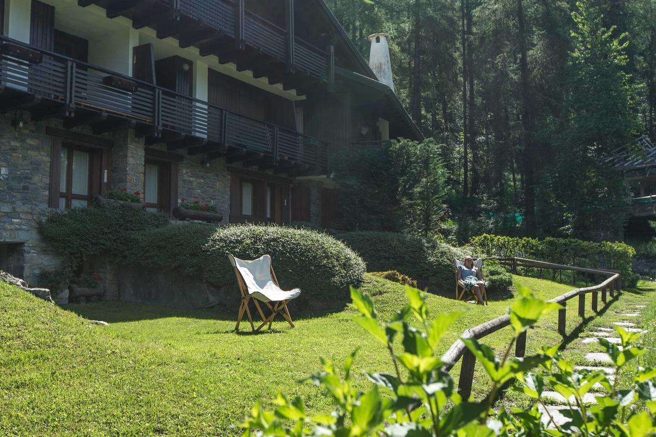Joivy Superb Apartments For 6 With Mountain View And Garden In كورمايور المظهر الخارجي الصورة