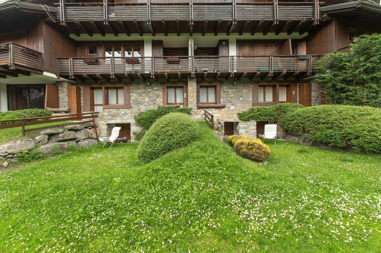 Joivy Superb Apartments For 6 With Mountain View And Garden In كورمايور المظهر الخارجي الصورة